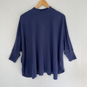 ZUDA Women’s Size XS Blue Oversized Mini Mock Neck Pull Over Knit Top